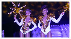 Echassières Costume Blanc étoiles dorées
