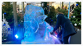 Animation Sculpture sur glace March&eacute; de Noel