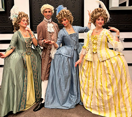 Hôtesses Marquises Baroque Marie-Antoinette Bal de Versailles