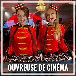 Costumes événementiel Groom Ouvreuse de cinéma